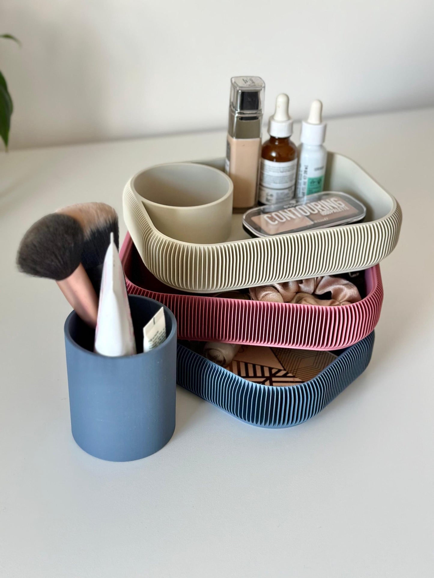 STACKSEY Organizer – 3-stufiges, drehbares minimalistisches Tablett