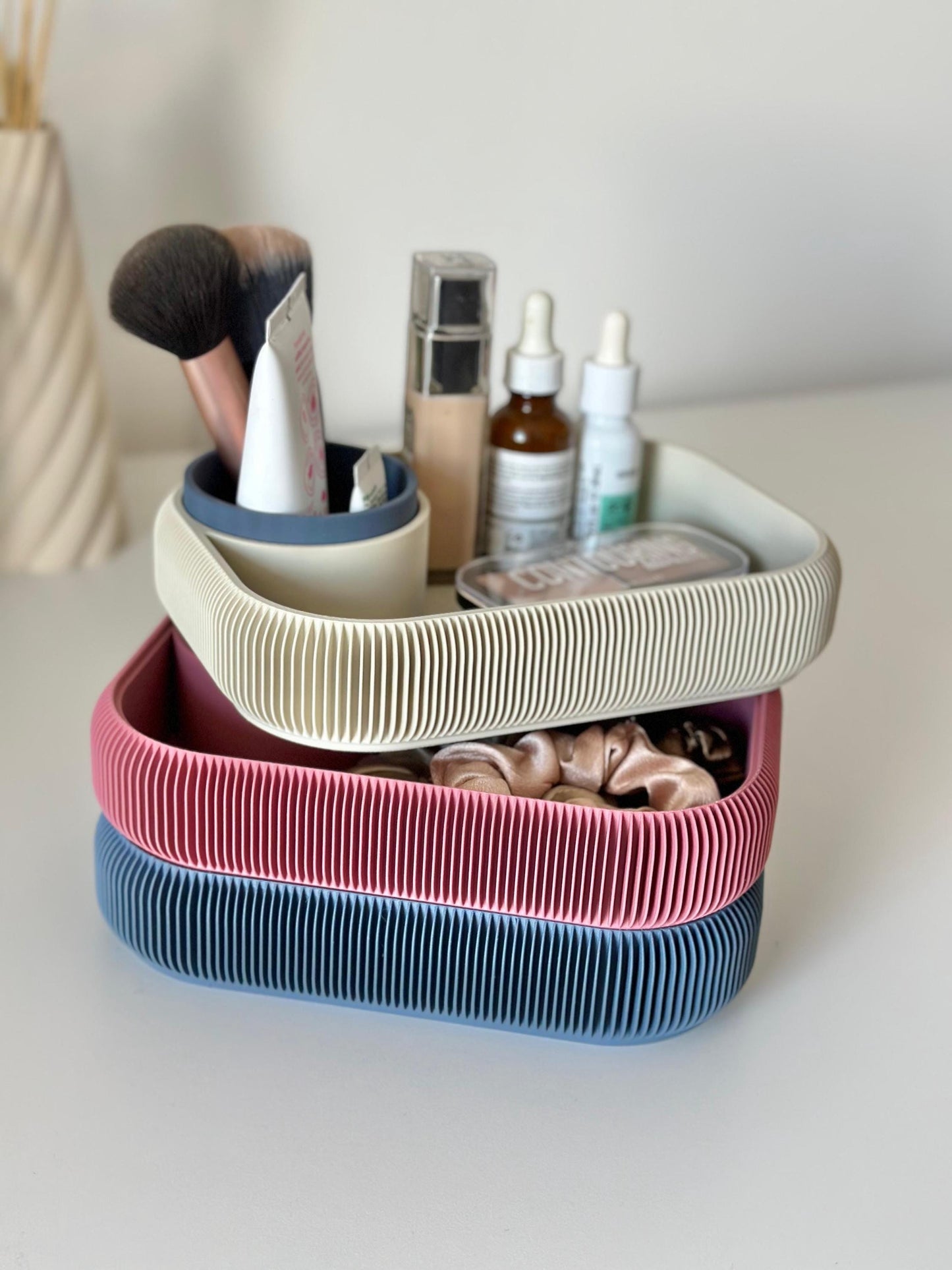STACKSEY Organizer – 3-stufiges, drehbares minimalistisches Tablett